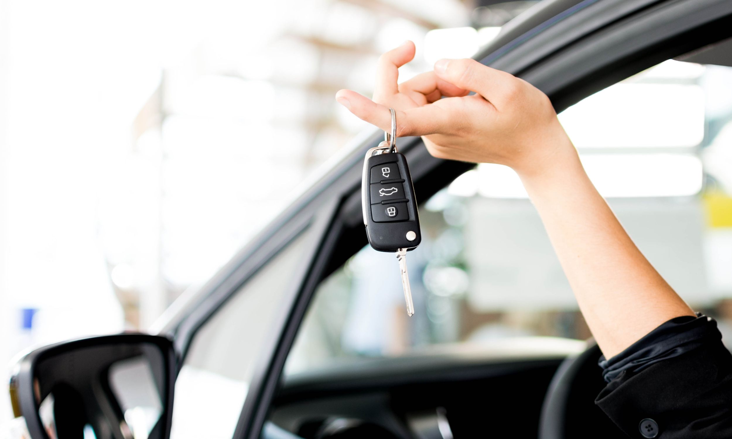 How a Beverly Hills Lemon Law Attorney Can Help Your Case
