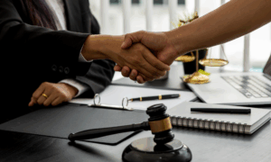 Beverly Hills Semi Truck Collision Causes Traffic Delays 