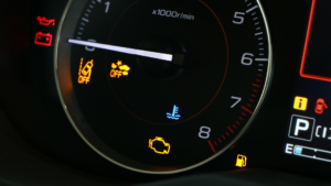 Common Dashboard Warning Lights That Could Lead to a Beverly Hills Lemon Law Case